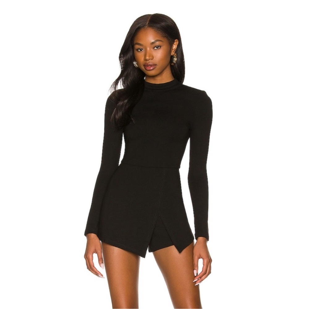 SUPERDOWN- Elizabeth Skort Romper